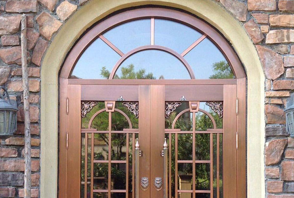 沈陽銅門廠家教你選購銅門？